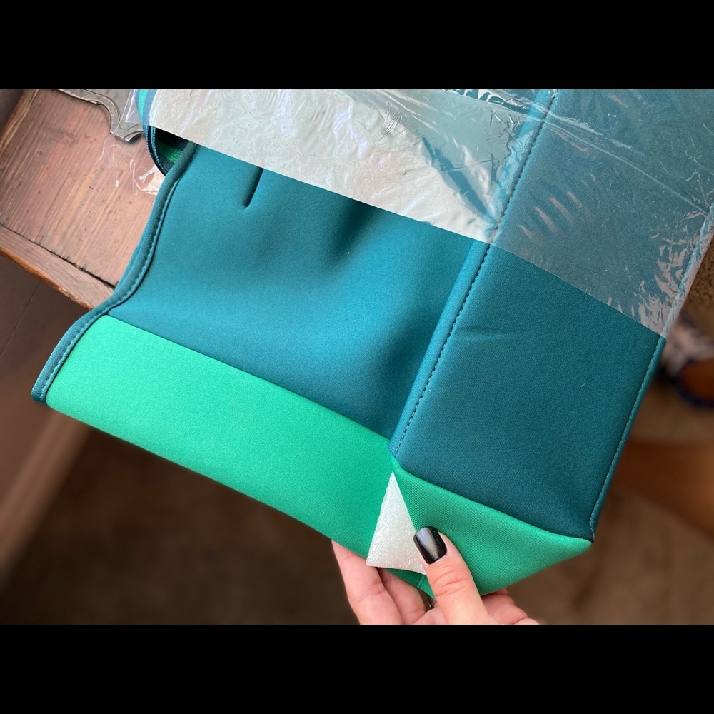 Summersalt beach/travel tote